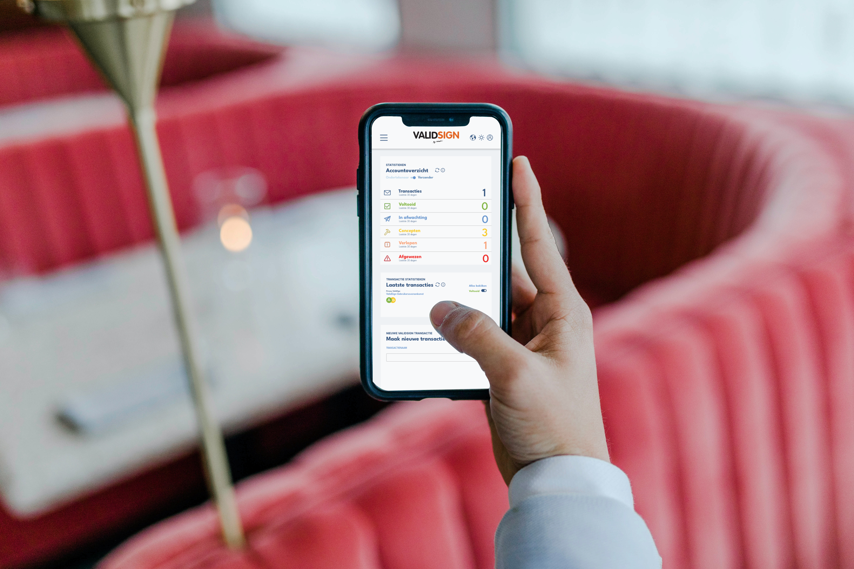 Digitaal ondertekenen vanaf je favoriete vakantiebestemming met de Mobiele App